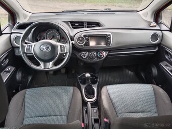 TOYOTA YARIS 1.0VVT-i 1MAJITEL koupeno ČR - 11