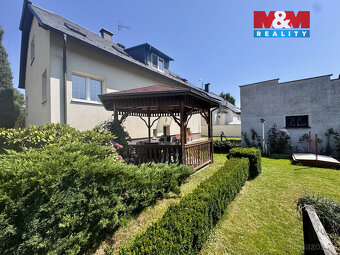 Prodej dvougeneračního RD v Hati, ul. Lipová - 11