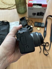 Canon EOS M50 - 11