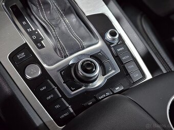 Audi Q7, 4.2TDI V8 250kW Quattro 7 míst S-Line - 11
