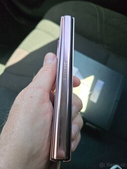 Samsung Galaxy Z Fold 2 5G 256GB - 11