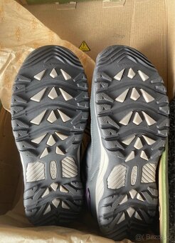 Keen (Targhee low WB), nové 39 (25,5 cm) - 11