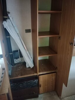 Prodám obytny přívěs karavan - 11