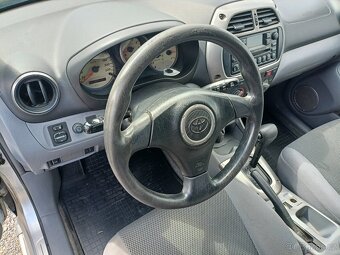 Toyota RAV4 2.0i  110kw 4x4 - 11