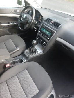 Škoda Octavia Combi II rok 2012  STK do 2/2027 - 11