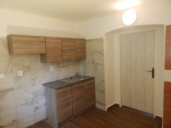 Prodej rodinný dům 5+2, Týnec nad Labem, část Lžovice - 11