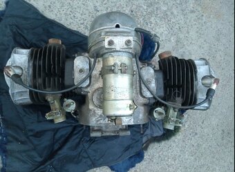 Nové a použité motory převodovky diferenciály Dněpr K750 - 11