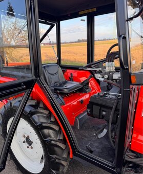 Japonský traktor KUBOTA GL 21 Diesel motor 3 válec, 21HP - 11