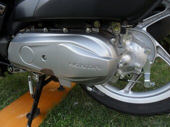 Honda Vision 110 - 11