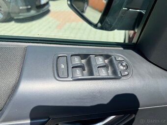 Land Rover Freelander 2.2 diesel rok 12/1012 - 11
