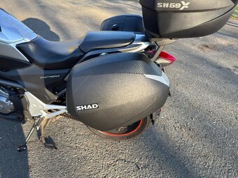 Honda NC700X DCT 35kW 2012 nájezd 22 000 km - 11
