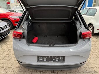 Volkswagen ID.3 110kW 35tkm Press&Drive Full LED Virtual - 11