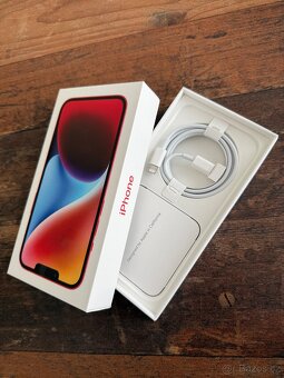 iPhone 14 128 GB  Product(RED)  perfektní stav + záruka do 2 - 11