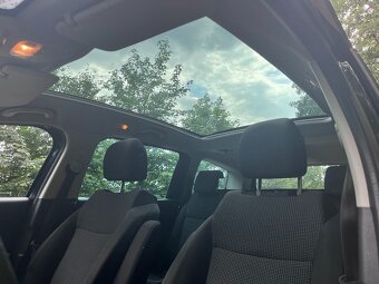 Peugeot 5008, 120kW, automat, r.v. 2010 - 11