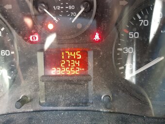 Peugeot Partner 1.6 hdi - 11