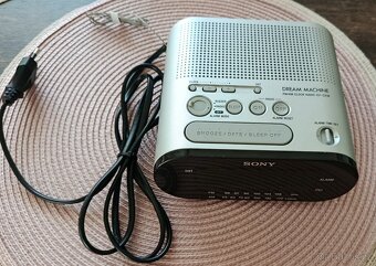Radiobudík Sony - 11