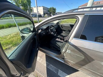 Volkswagen Passat Variant - kombi - 11