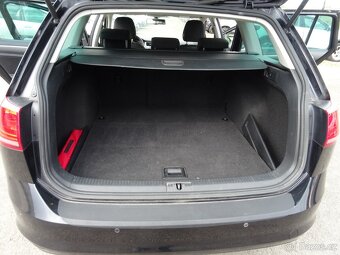 Volkswagen Golf, 1,6 TDi 81kW - 11