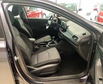 Hyundai i30 1.4i, 73 kW - 11