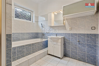 Pronájem bytu 3+kk, 60 m², Jeneč, ul. Sportovní - 11