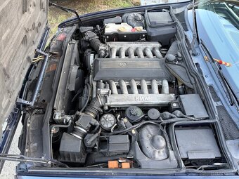 BMW E32 750 iL V12 - 11