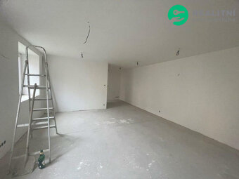 Víceúčelový dům s byty u Olomouce Velká Bystřice - 11