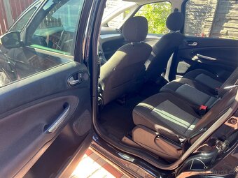 FORD S-MAX 2.0 TDCI 120 KW BLACK EDITIONE MANUÁL KOUP V ČR - 11