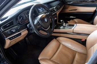 BMW Rad 7 730d (2009) - 11