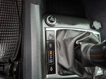 Volkswagen Amarok 3.0 V6 TDI 4MOTION - 11