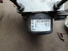 Turbo 2,5tdi, Volvo V70 II CEM, REM, pružiny, disky - 11