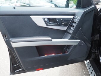 2011 Mercedes-Benz GLK 220 CDI 4MATIC - 11