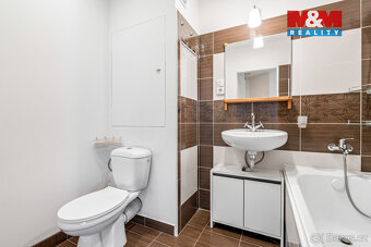 Prodej bytu 3+1, 67 m², Teplice, ul. Rovná - 11