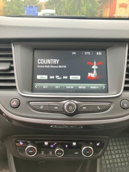 Opel Crossland X 1.2i Automat 2020 ČR jen 59tkm Innovation - 11
