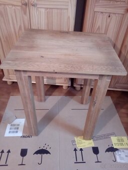 Prodám dubový stůl 65 x 58 cm - 11