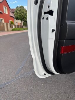 Kia Cee’d 1.6i 93kw - 11