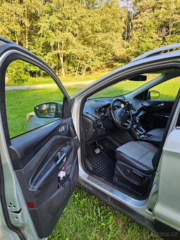 Ford kuga - 11