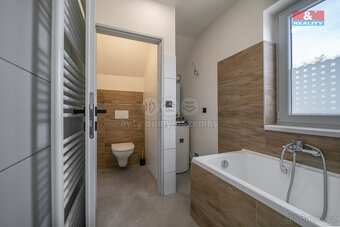 Pronájem bytu 3+1, 92 m², Radonice, ul. Růžičkova - 11