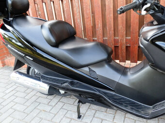 Suzuki burgman An 400 k5 - 11