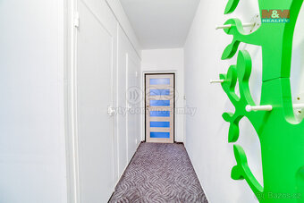Pronájem bytu 3+1, 66 m², Cheb, ul. Přátelství - 11
