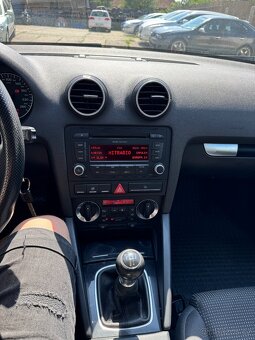 Audi A3 1.6 75kw Sportback - 11