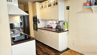 Prodej bytu 3+1, 90 m², Praha, ul. Ortenovo náměstí - 11