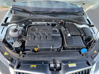 Škoda Octavia 3 Scout 2.0 TDI DSG 135 kw 4x4 - 11