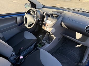 PEUGEOT 107 VAN 1,0i 50kW - 1. maj-  52000km - 2 místa - 11