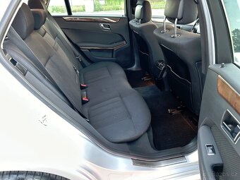 Mercedes-Benz E 200 CGI W212 KOMBI AUTOMAT BENZIN - 11