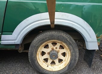 Práh Suzuki Samurai. - 11