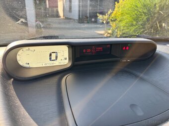 Citroën C3 Picasso 1.4 HDi – rok 2010, 183 000 km - 11