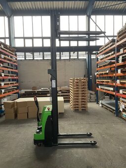 Vysokozdvižný vozík s el. zdvihem - 285cm - 11