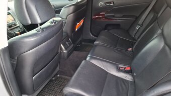 Lexus GS 300 (183kw) - 11