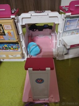 Barbie sanitka - 11