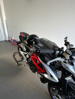 MV Agusta Brutale 800 r.v.2017 - 11